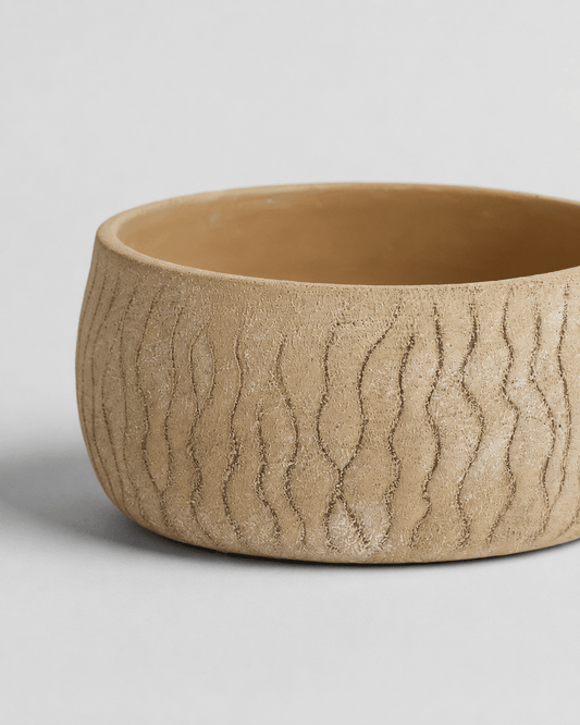 Ceramic Vase Round Textured Line