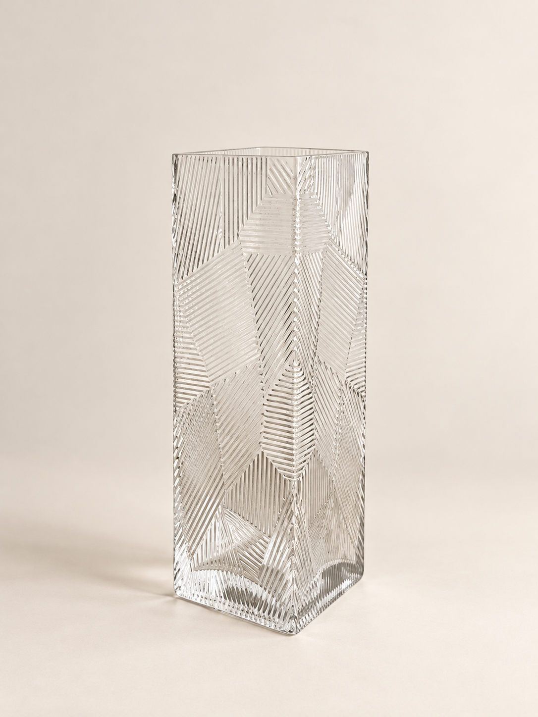 Glass Vase Rect Line Pattern