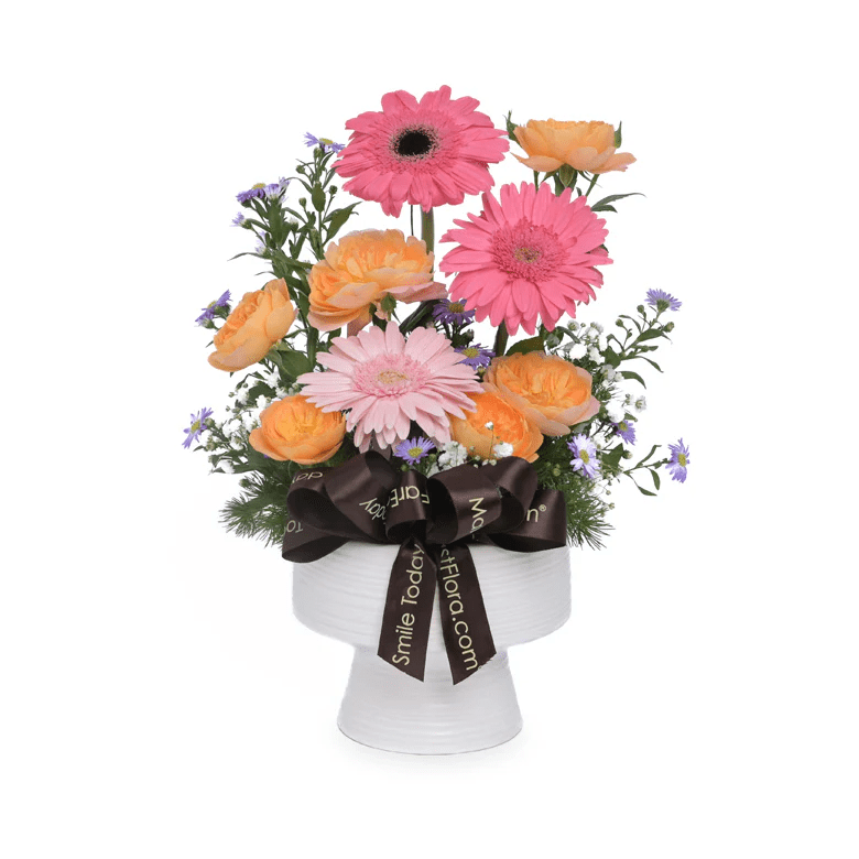 Table Flowers at Far East Flora