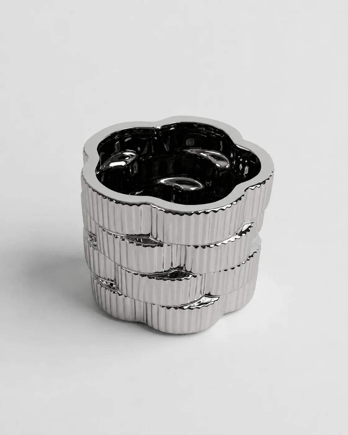 Ceramic Vase Metal Twisted Short