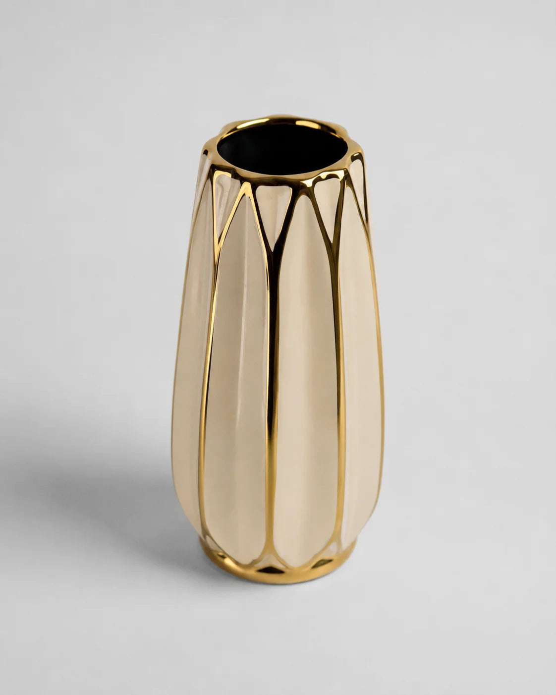 Ceramic Vase Gold White Curve