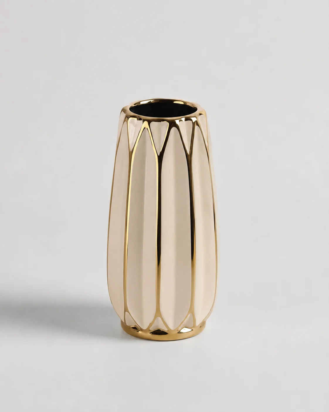 Ceramic Vase Gold White Curve