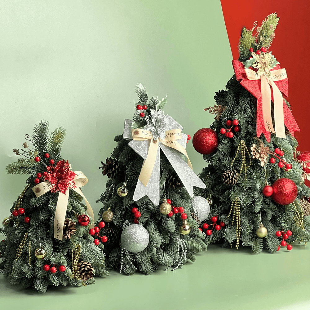 Mini Christmas Tree with Decoration - 50cm