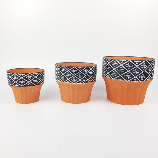 Colorful Clay Pot - Black