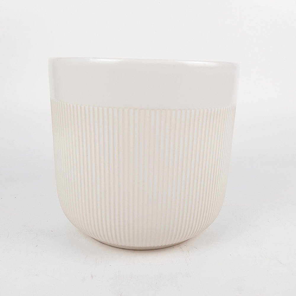 Ceramic Pot (⌀17cm x H16cm)