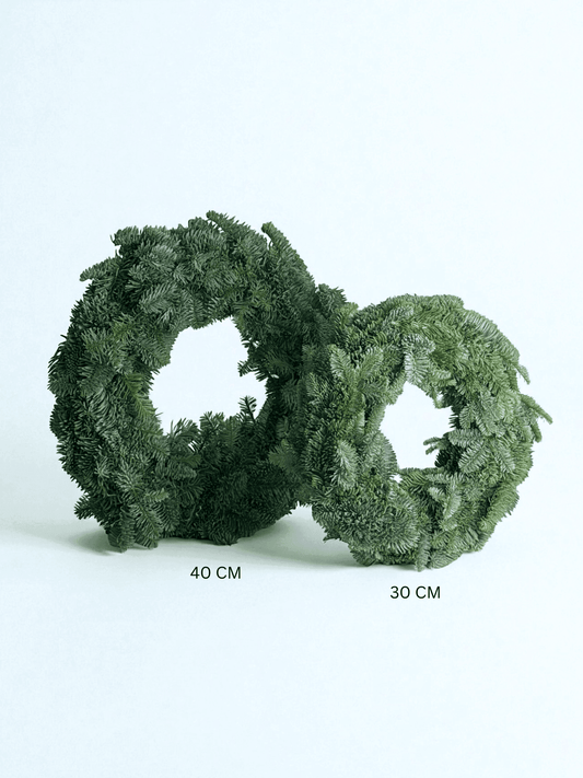 Wreath Nobilis 30cm (Half)