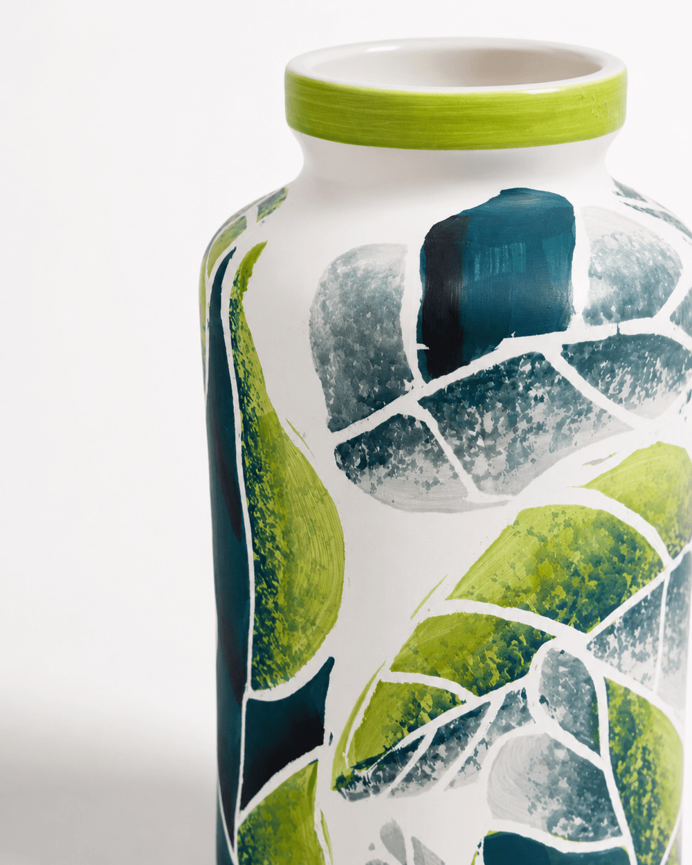 Ceramic Vase Leaf Motif