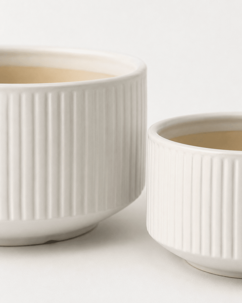 Ceramic Vase with Line