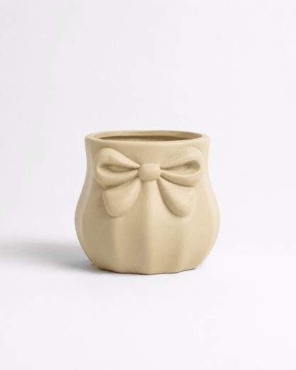 Ceramic Pot Ribbon Detail