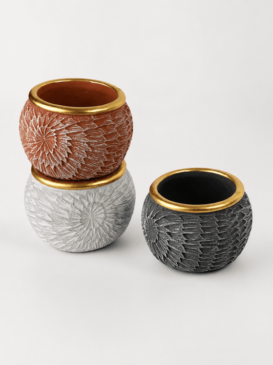 Ceramic Pot Centered Flower Texture
