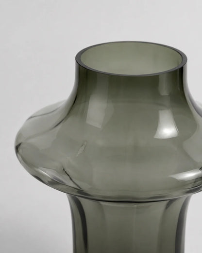 Glass Vase Mid-Level Donut Shape
