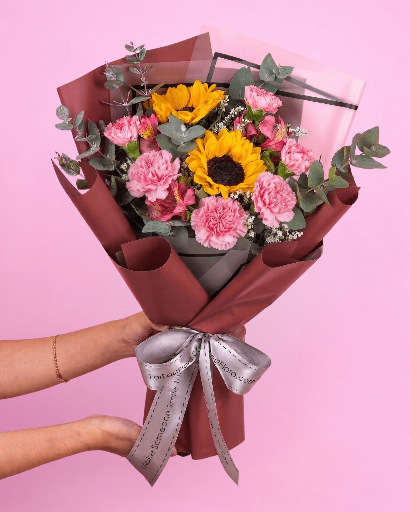 MD06 | Bright Love - Sunflower Carnation Bouquet