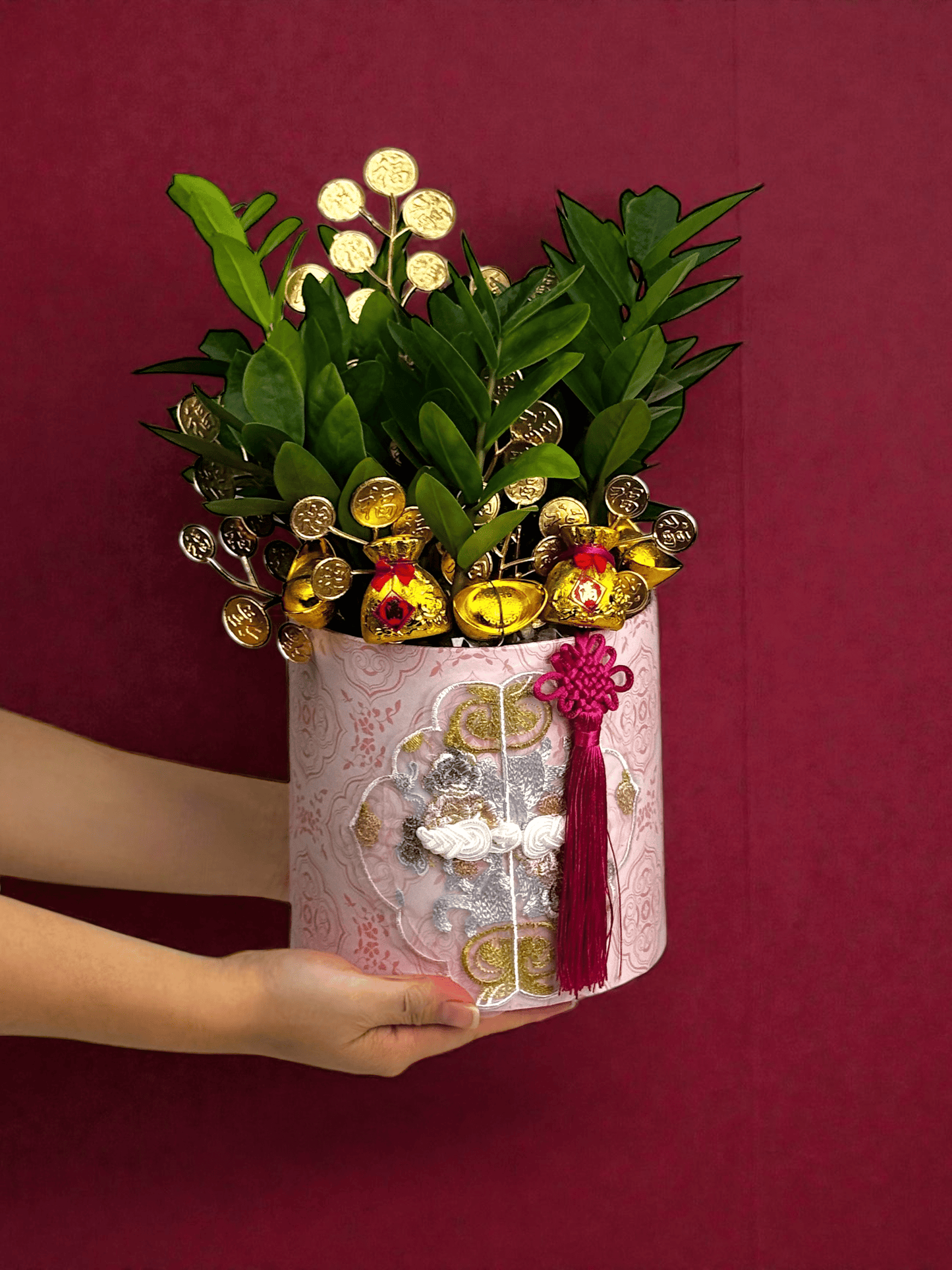 Prospering Greens – Table Garden