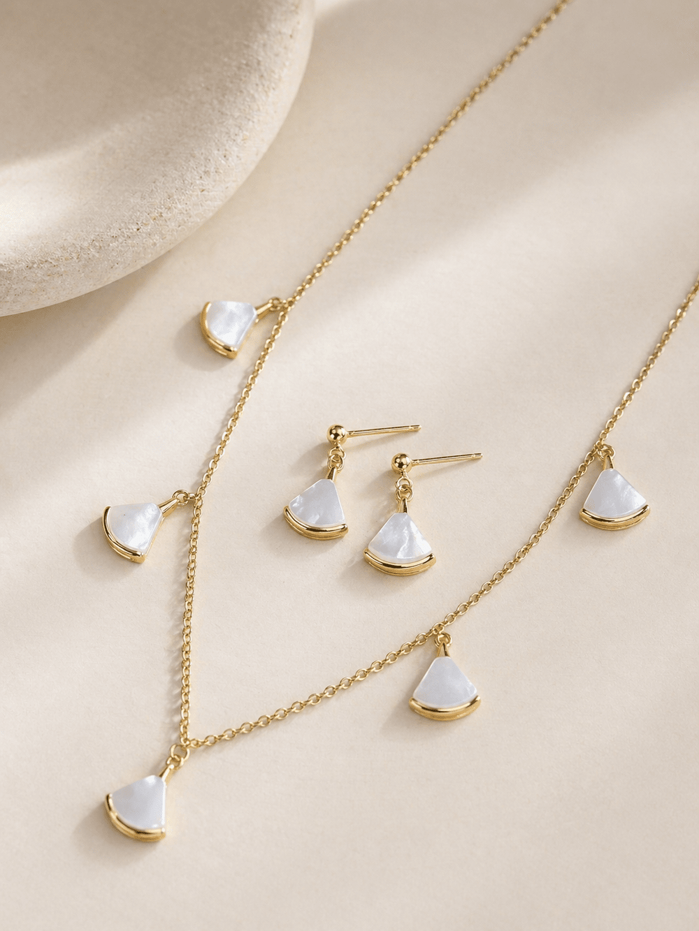 Luna Petal Cascade Set - Necklace & Earings