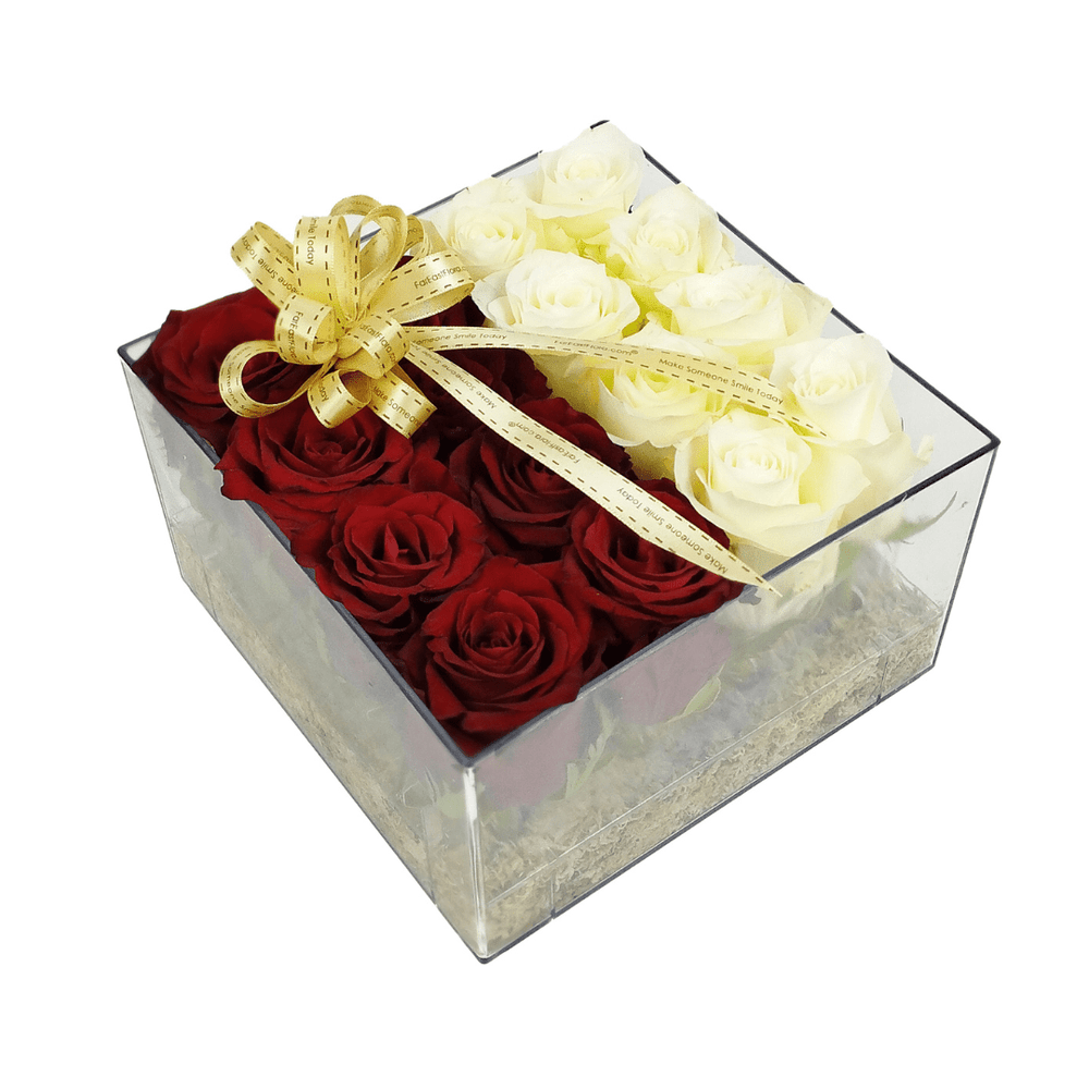 Minimalist 16 Rose Acrylic Box