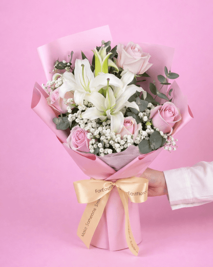 MD11 | Softest Care - White Lily Pink Rose Bouquet