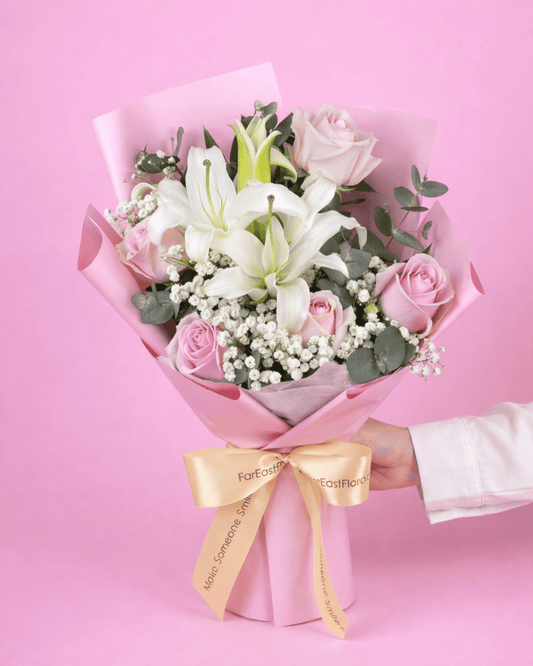 MD11 | Softest Care - White Lily Pink Rose Bouquet