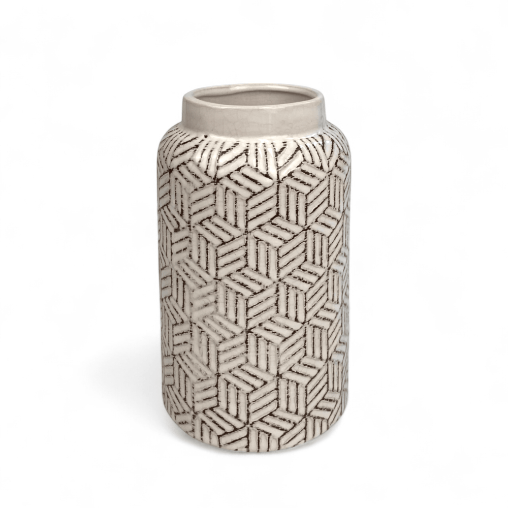 Ceramic With Pattern 11.3cm(D) x 21cm(H)