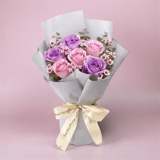 VDA06 Two Hearts, One Love – Flower Bouquet
