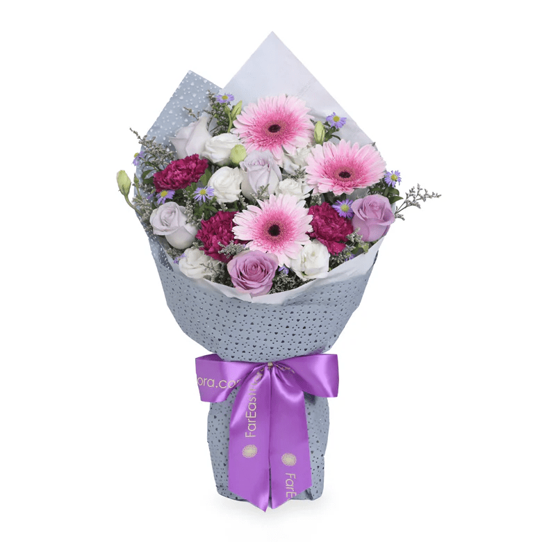 Twilight Kisses - Flower Bouquet