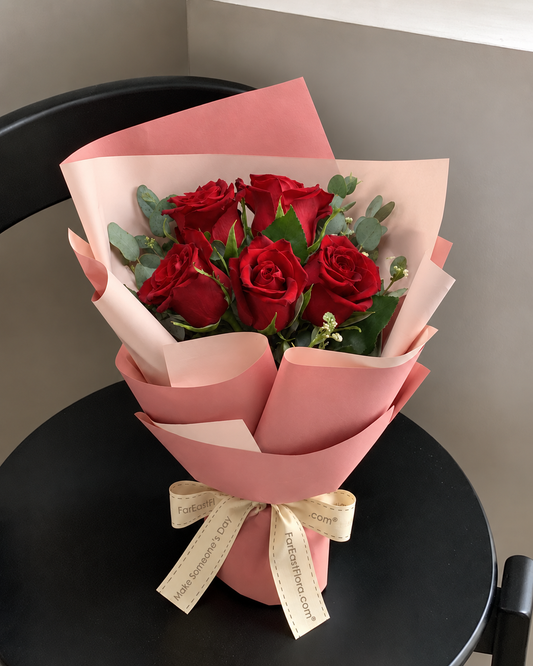 Crimson Delight Petite Bouquet